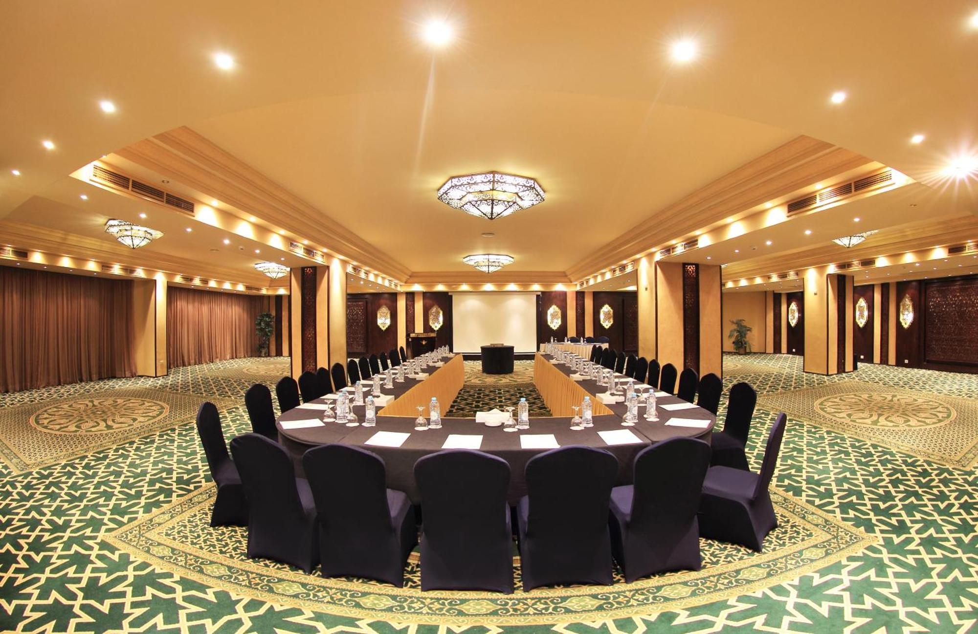 Pyramisa Downtown Residence Hotel Cairo Gíza Kültér fotó